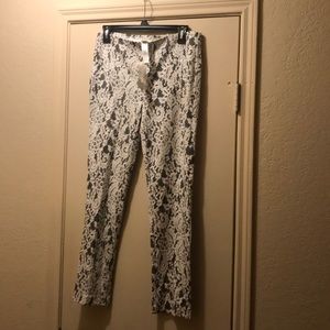 Chico’s Juliette ankle pants -size 00 (size 2)